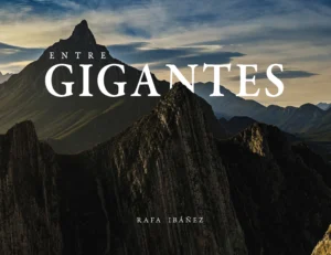 Entre gigantes (versión en español)
